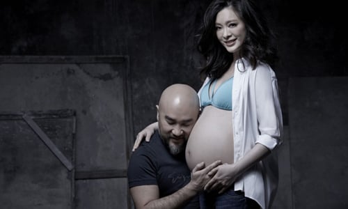 妞快報：劉真大秀性感孕肚！難得點頭拍攝孕婦寫真的原因是... 妞快報、劉真、性感、孕肚、寶寶、合體、放閃、懷孕、寫真