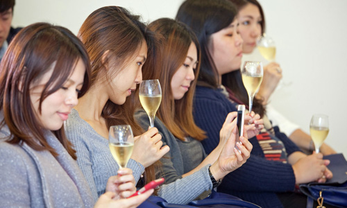 [友站新聞] Better Self for Better Tomorrow給未來的自己 ELLE、Women in Society、女性、實踐、夢想