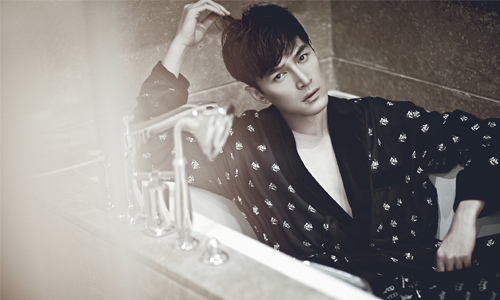 [友站新聞]  胡歌 「偽裝」成一枚文藝青年 ELLE、胡歌、梅長蘇、演員、演技、