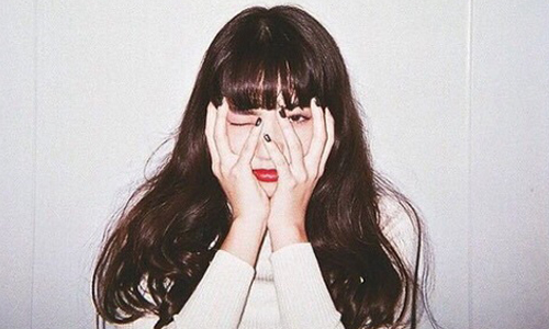 一染瞬間減齡兩歲！所有髮型都適用的黑髮將華麗回歸 黑髮、黑色、髮型、染髮、鮑伯頭