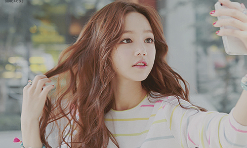 想DIY捲髮但沒有電棒捲怎麼辦？5招離子夾專屬的捲髮小撇步 電棒捲、離子夾、捲髮、DIY、髮型