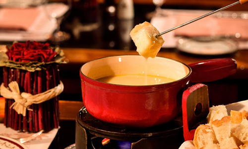 根本是起司控的天堂！5道不該錯過的瑞士特色佳餚 瑞士、美食、菜餚、小吃、家常