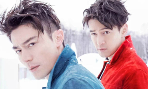 胡歌、霍建華封面出來了啦！男神CP基情嬉戲踏雪而來 妞快報、胡歌、霍建華、封面、男神