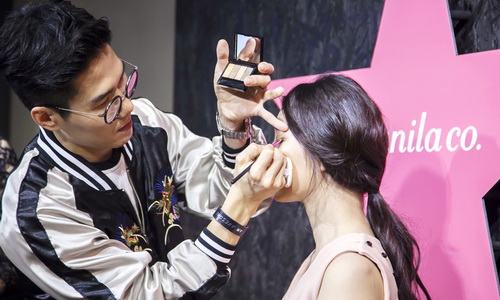 這個真的要學一下！宋智孝彩妝師親自傳授懵智漏電「懵眼妝」 化妝、上妝、眼妝、眼影、懵眼妝