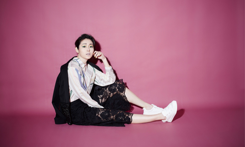 [友站新聞] 襯衫不無聊！妳沒想過的變化穿搭！ 愛女生、襯衫、