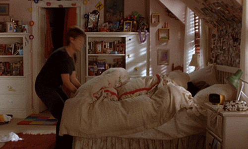 [友站新聞]「地球毀滅前不要叫我起床」，被睡神附身的女生一定碰過的事 Pikicast、玩翻世界、睡神、附身