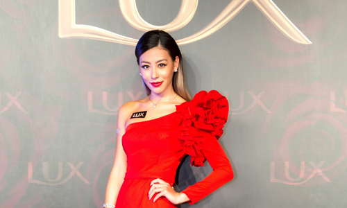 [新聞稿]LUX恆久女神蔡詩芸性感登場 施展愛情虐心肌密 LUX 、蔡詩芸 、女神 、沐浴乳