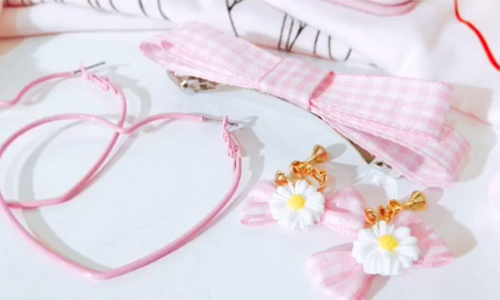 [友站新聞] 無印良品、大創全被打趴？！日妞搜刮、瘋掃愛牌是它：衣、帽、鞋通通只要「390円」 LOOKin美人時髦話題網、平價、日圓、日本