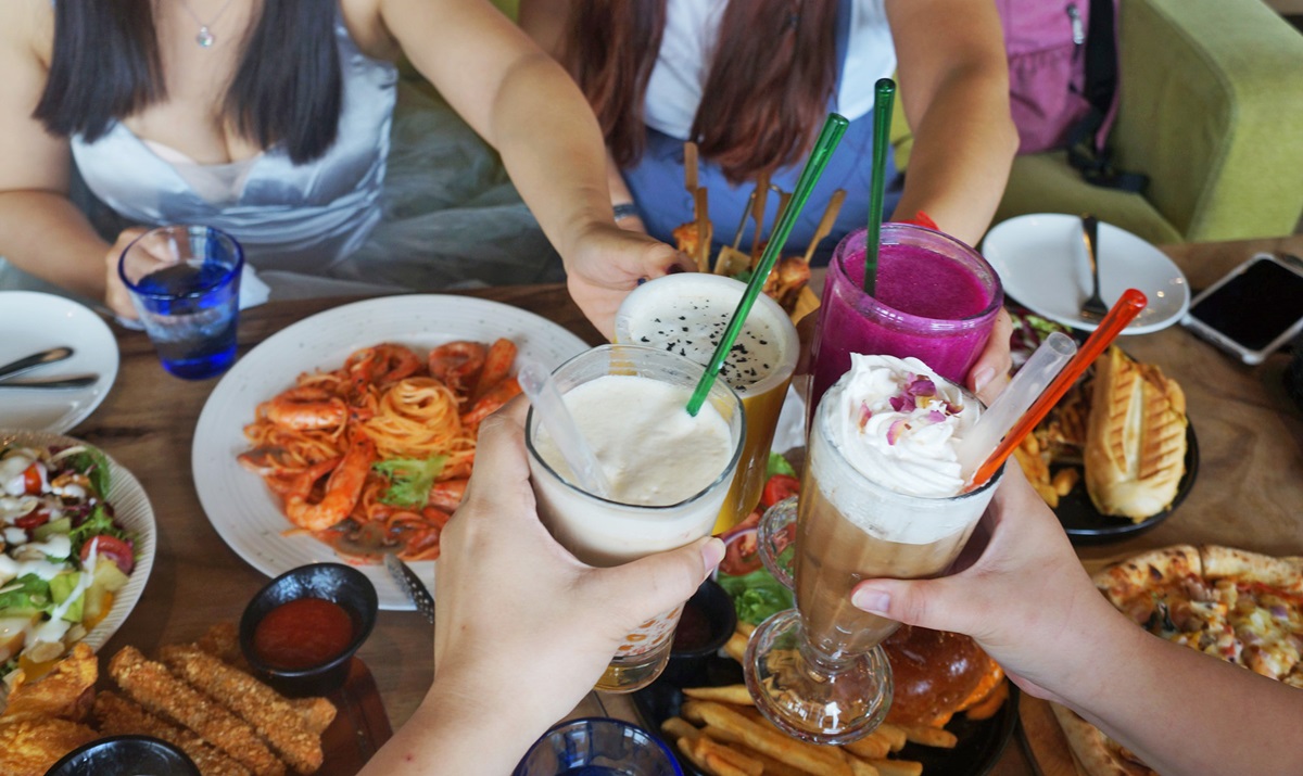 置身夢幻花園享澎派餐點，現身在台北花市樓上的親子餐廳 內湖花市、內胡美食、親子餐廳、網美打卡餐廳、台北花市