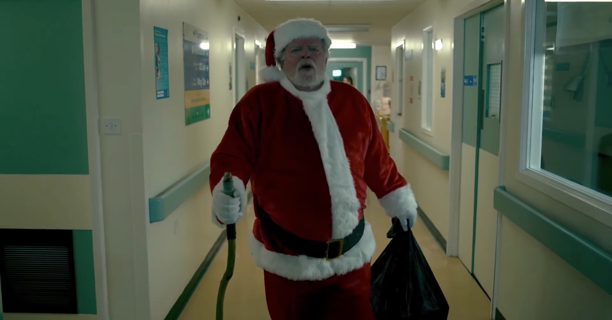 獨居聖誕老人訪醫院病童，最後竟收到暖心回饋！讓聖誕節不再孤單！ 英國、喜願基金會、獨居老人兒童、奉獻