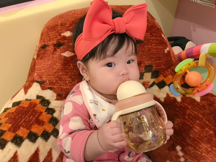 嬰兒界的網美水杯！順利喝水一滴不漏 小獅王辛巴好心情PPSU滑蓋杯 
