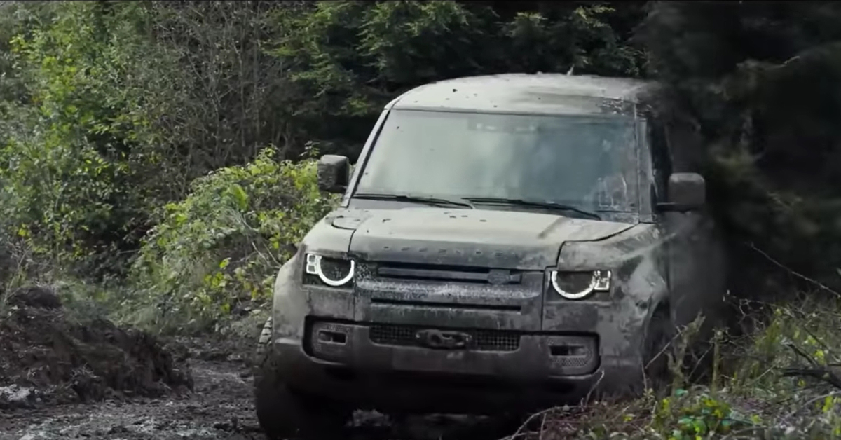 駕駛還好嗎？到底是在開車還絕地求生？ 英國、LandRover、汽車、飛馳