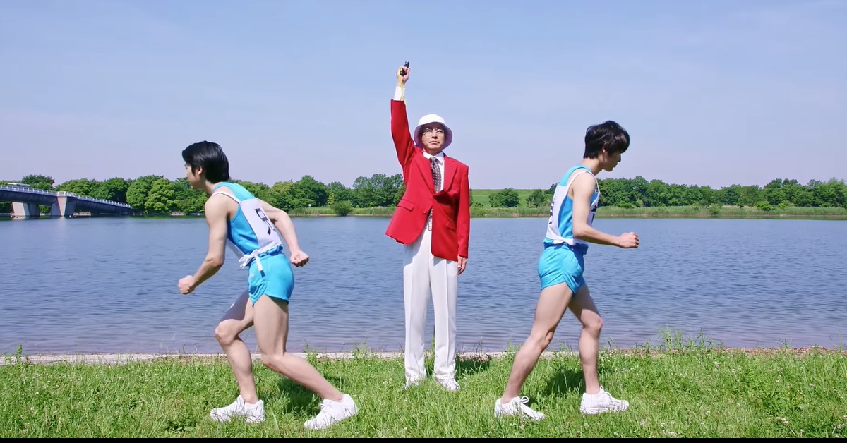 實地演練數學題目！哥哥和弟弟同時朝反方向跑，幾分鐘後會相遇呢？ 日本、Dekavita C、飲料、好笑