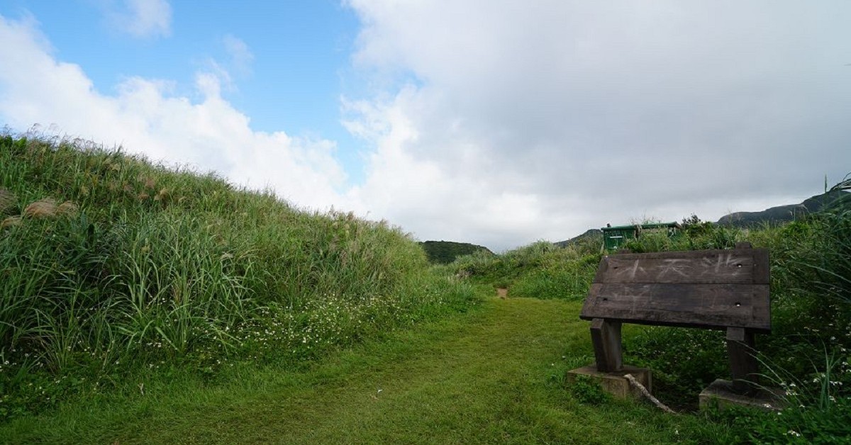 蘭嶼景點｜20分擁小天池翠綠美景、蘭嶼燈塔路線攻略 蘭嶼景點、小天池、小天池入口、蘭嶼燈塔、IG打卡景點