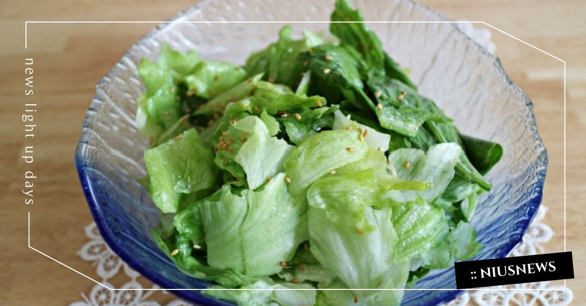 3分鐘就完成！夏日消暑「芝麻油涼拌萵苣」食譜，居家防疫吃起來 生活、飲食、食譜、健康、涼拌、蔬菜、萵苣、芝麻油涼拌萵苣、簡單、教學、影片教學