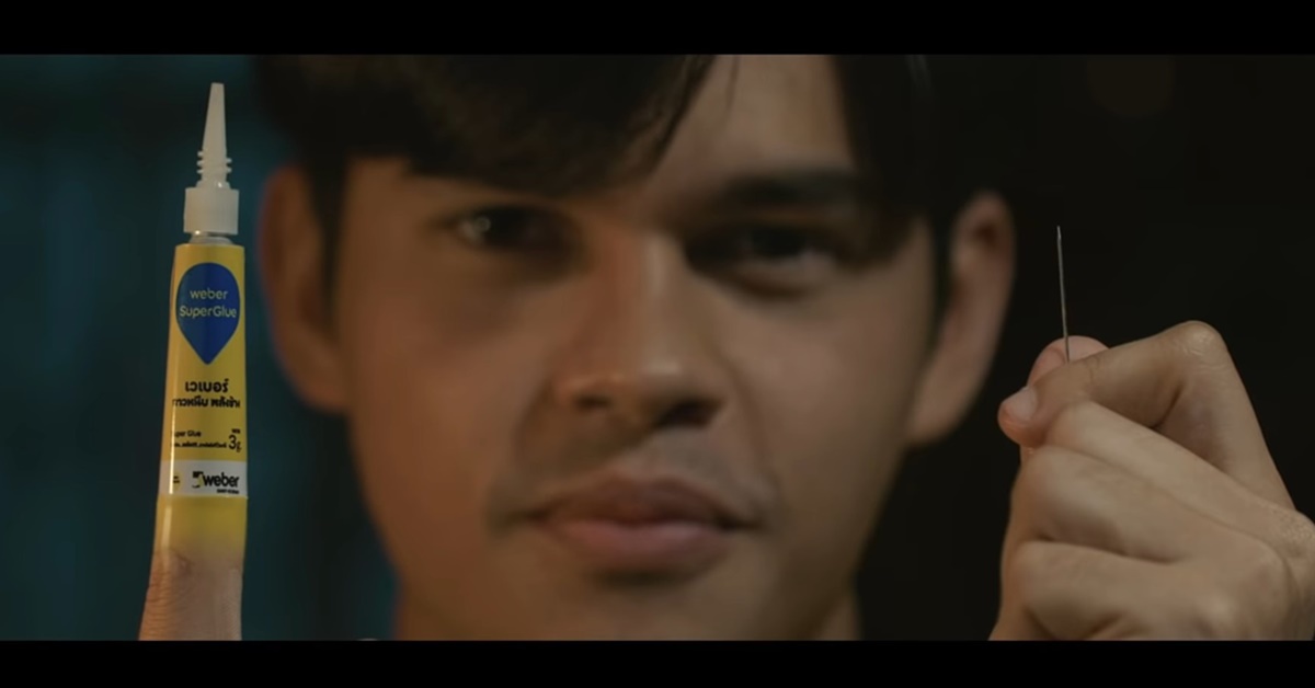 瓷盤、玻璃杯、木框……這膠水到底還能黏住什麼？ 泰國、weber、強力膠、搞笑