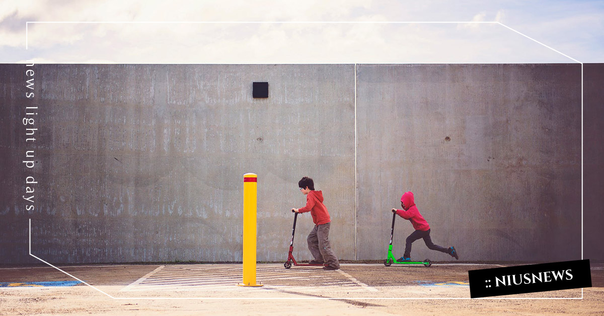 手足發展不同，被比較怎麼辦？德州媽媽解釋「要替小孩反駁」的2大原因 手足、兄弟姊妹、比較、優劣、心理發展、德州媽媽沒有崩潰、父母、媽媽、自我認同、自信、自我價值、教養