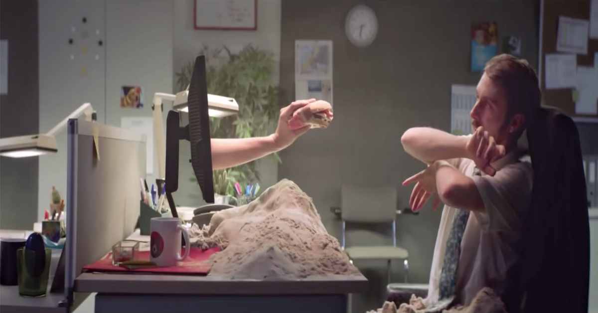 當你在休假時，如何挑釁同事又不顧人怨？ 比利時、漢堡王、華堡、有趣