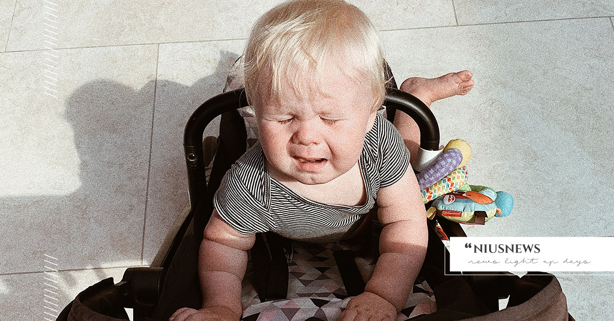 小孩哭鬧打擾到別人時，別把「年紀小」當免死金牌！網友受不了的是恐龍家長的育兒態度 公德心、屁孩、公共安寧、社會、友善育兒、媽媽、父母、孩子哭鬧