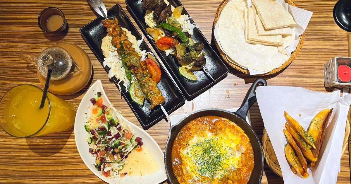 西西里克中東串燒~道地中東料理風味滿足你的出國慾｜超大羊肉很有感香氣逼人 