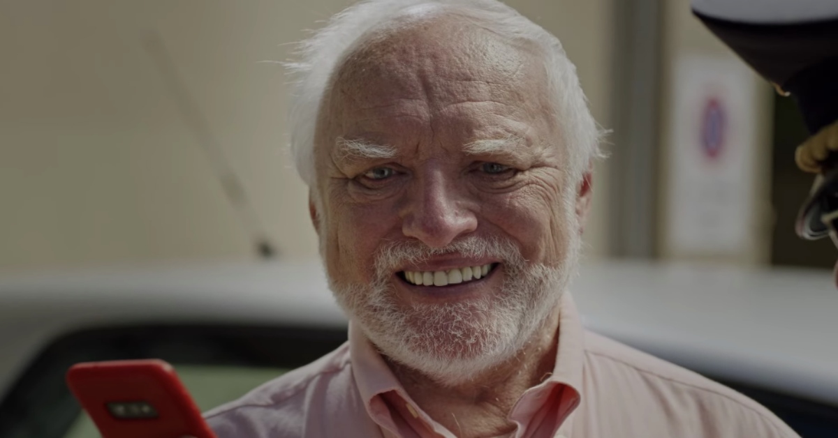 如何讓你自己，笑得像個迷因 電信、微笑