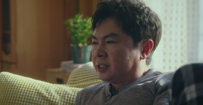 瞬間關燈趴著裝睡，老爸這招練了 N 年 遊戲、韓國