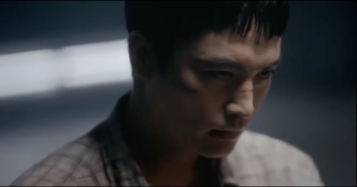 一言不合就吃播，哥，可是你在審訊室 EOSR10、Canon、佳能、吃播