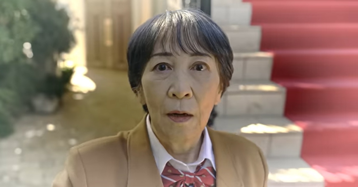 轉角撞到愛，竟是熟年霸道總裁！ 霸道總裁、霸道總裁愛上我、廣告、年齡差、戀愛、愛情