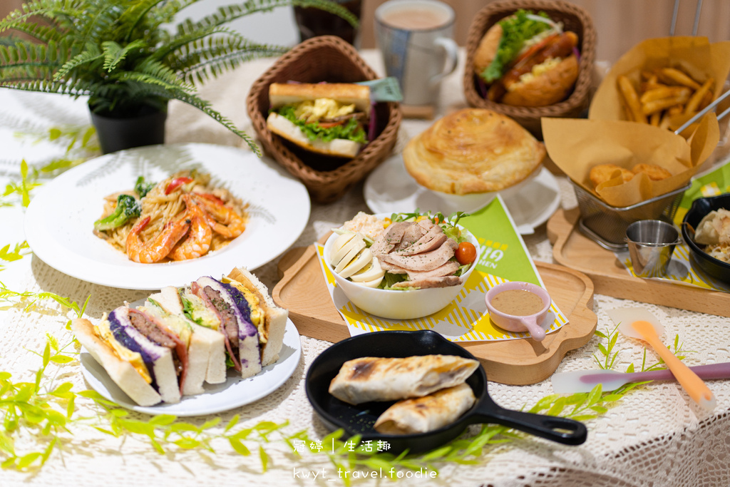 隱藏版百元澎派系早午餐，萬華區早午餐推薦，堅持手作餡料、豆漿，西門捷運站美食餐廳 