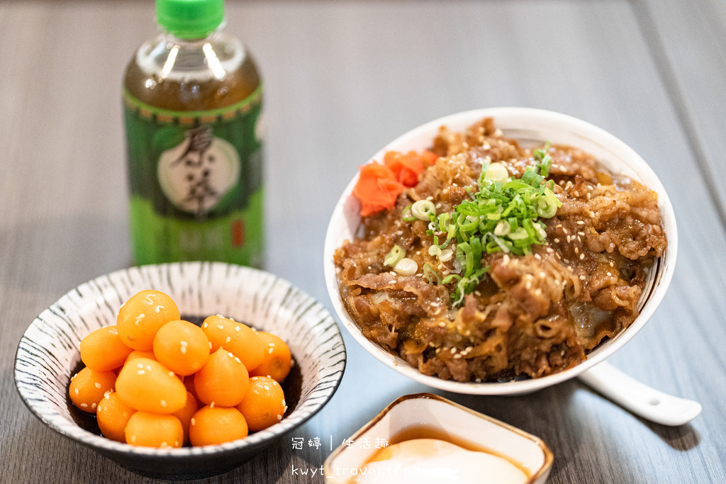 肉肉瀑布！三民區美食餐廳推薦，燒肉丼130元起，高醫美食推薦餐廳+1│菜單 