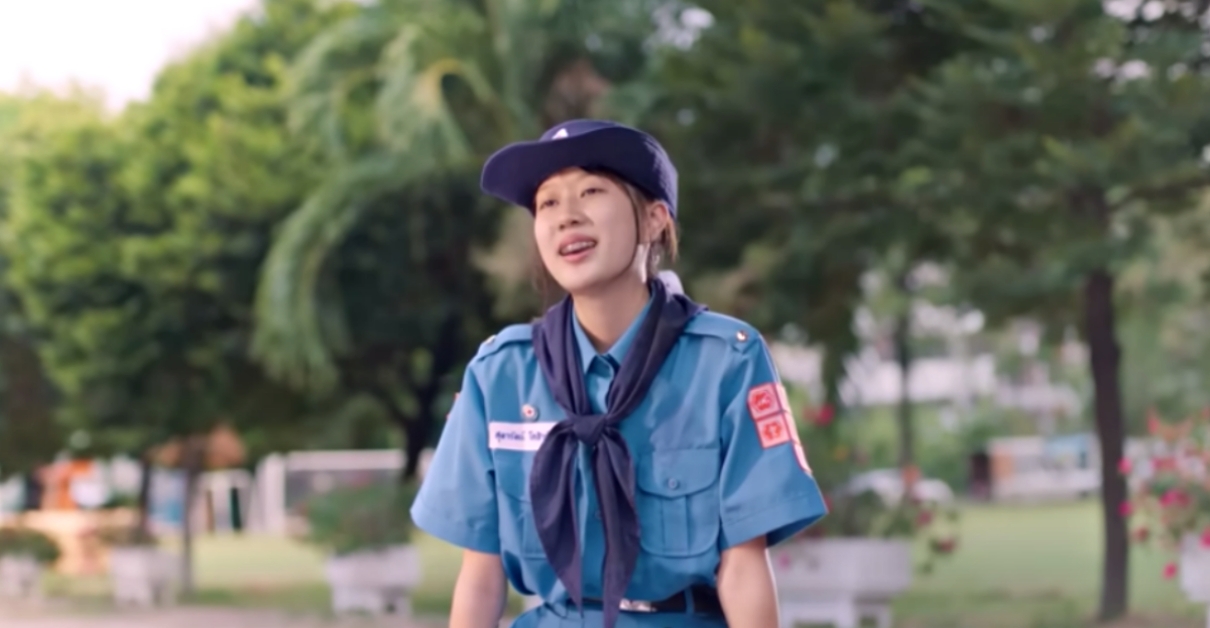 升旗典禮講不停，原來泰國也一樣？ Mistine x Salmon House、Salmon House、防曬乳、泰國