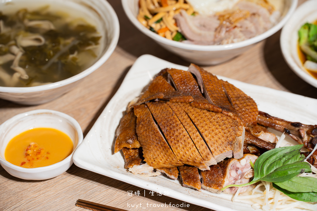 滿滿鮮嫩鵝肉飯免費吃！中壢火車站附近美食推薦，雲林溫體鵝直送，健行科大附近美食│ 