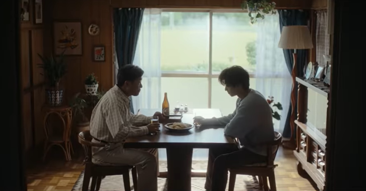 回家看到我老爸，原本以為會被罵！ 湖池屋、日本餅乾、橫濱流星、馬鈴薯、洋芋片