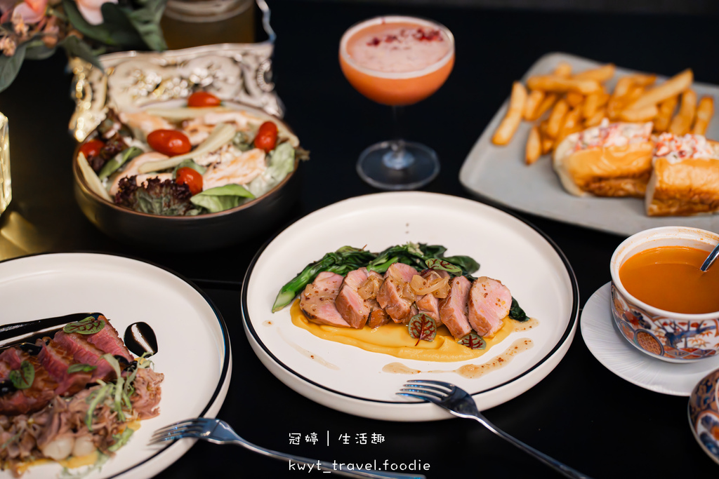 主廚桌邊秀現刨松露！信義區餐酒館推薦，ATT4FUN高樓層絕美酒吧，信義區包廂餐 