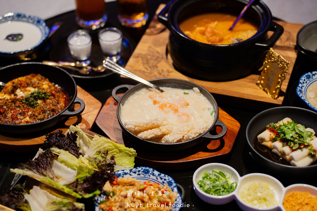 這家砂鍋粥超有料！台北中山區美食，干貝鮮蝦粥每勺都有料，雪花鍋巴蝦仁一口入魂 