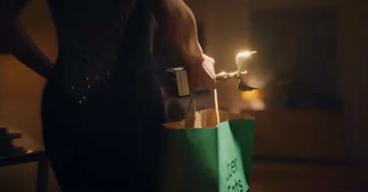 當妳獲頒最佳女主，卻只想著掉頭就走 UberEats、蘇菲瑪索、頒獎典禮、最佳女主角