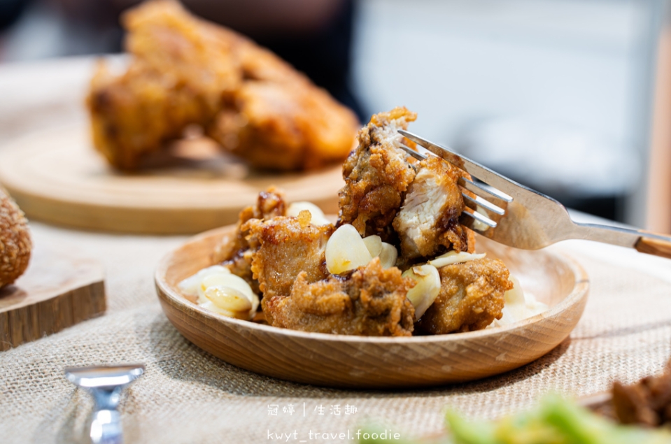 69元比臉大超厚雞排！20天開幕慶，台中西屯宵夜美食_菜單 