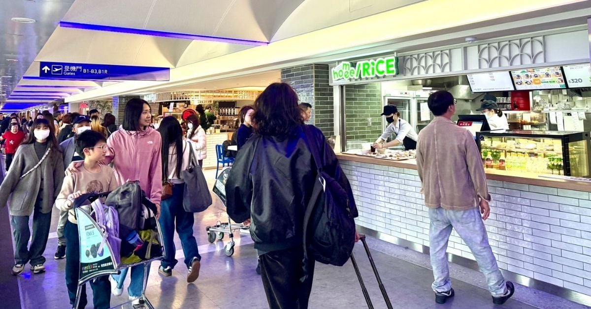 名店進駐！桃園國際機場美食全攻略米其林美食小王煮瓜、陽明春天 還有漢堡王、龜記茗品、名店拉麵販賣機，24小時滿足味蕾！ 桃園國際機場、昇恆昌免稅商店、機場美食區