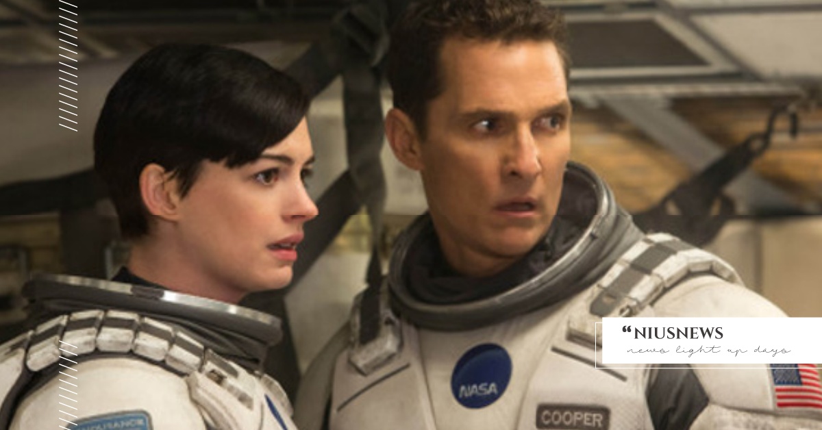 在外太空需要穿尿布？太空人需要護照嗎？大家最想知道的12個怪問題太空人來回答 太空人、太空、知識、有趣、《Google Autocomplete Interview》、Wired、Google、搜尋、太空衣、面對面、當面