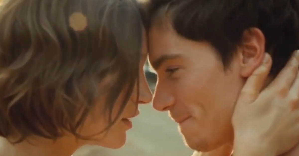 錯過的，誰說不能重來？為了妳的笑容，世界可以為你而轉 情侶、倒轉、笑容、感動