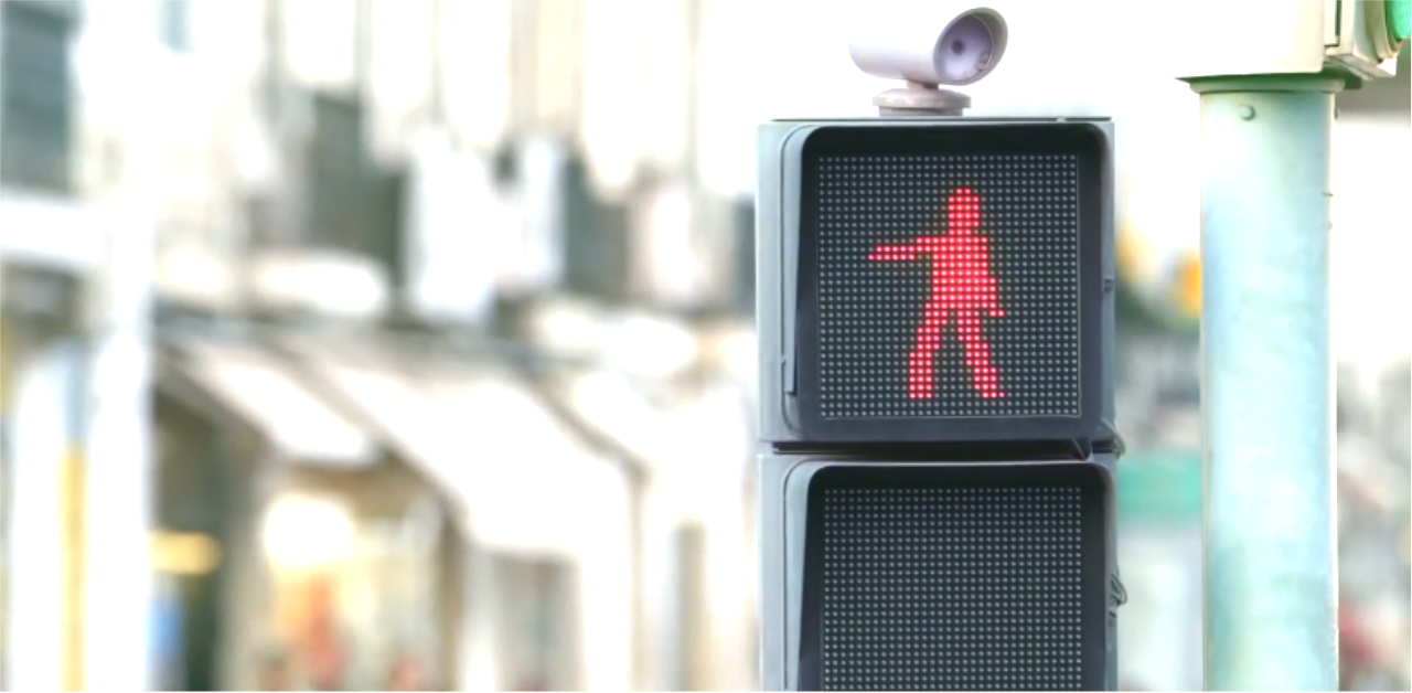 紅燈等到不耐煩？跟著小紅人動起來 德國廣告、交通、安全、行人、號誌、紅燈