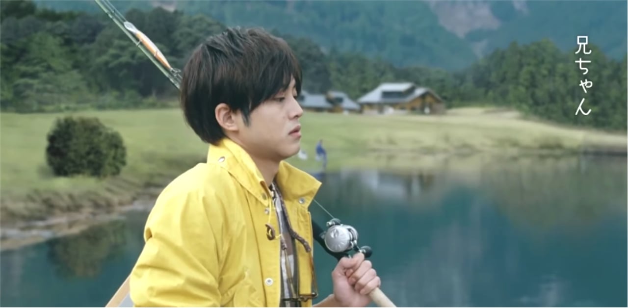 和哥哥去釣魚，才發現老媽也用少女濾鏡 日本廣告、宮藤官九郎、松坂桃李、家人、關心、愛