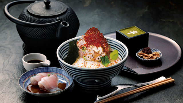 炙燒版「海鮮珠寶盒」浮誇必吃！日本橋海鮮丼「つじ半」台灣獨賣 