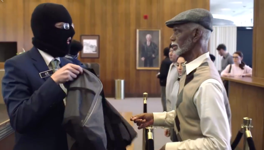 銀行專員一秒變搶匪！別掉入金錢遊戲的陷阱 axosbank