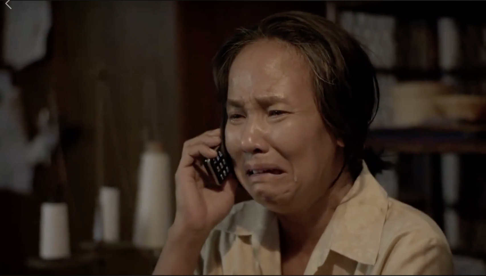 時光倒帶還原真相！是什麼原因讓一位絕望的母親踩上椅子 親子、 酒駕、 泰國、 潑水節、 泰國廣告