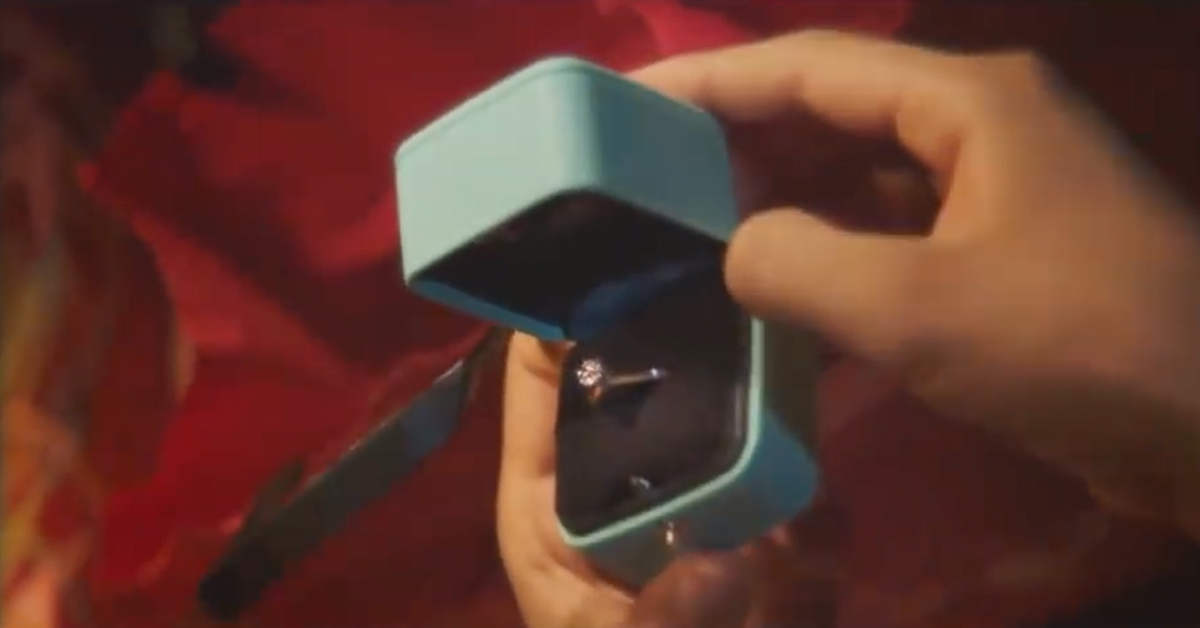 從制服到出社會的戀愛，將面臨的什麼困境？ 感人、日本、tiffany、聖誕、勇氣