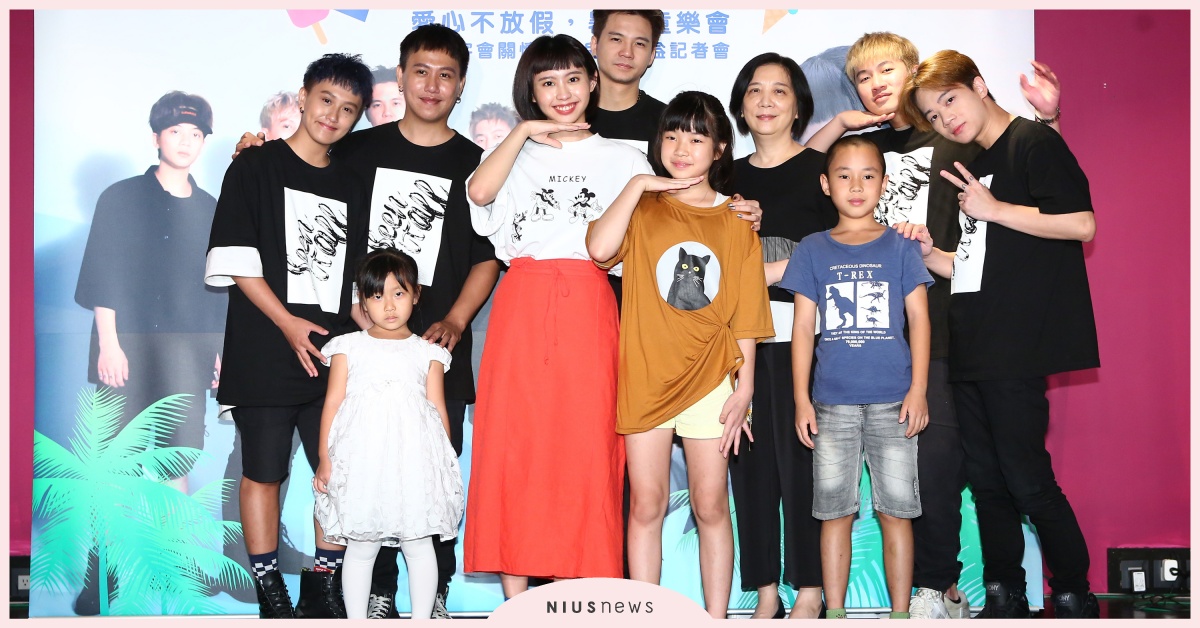 年僅 19 歲的好聲音，新人歌手李芷婷親自手做「巨型愛心水果剉冰」用繽紛水果為小朋友家庭加油打氣 張三李四、愛心大使，水果剉冰