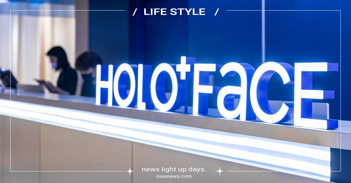 插旗亞洲最大誠品！絕美人像攝影代名詞 HOLO+FACE 開幕獨家雙重送——限定贈禮、「最美證件照+專業形象照」現省400元 HOLO+FACE、限定贈禮、開幕獨家、誠品生活新店