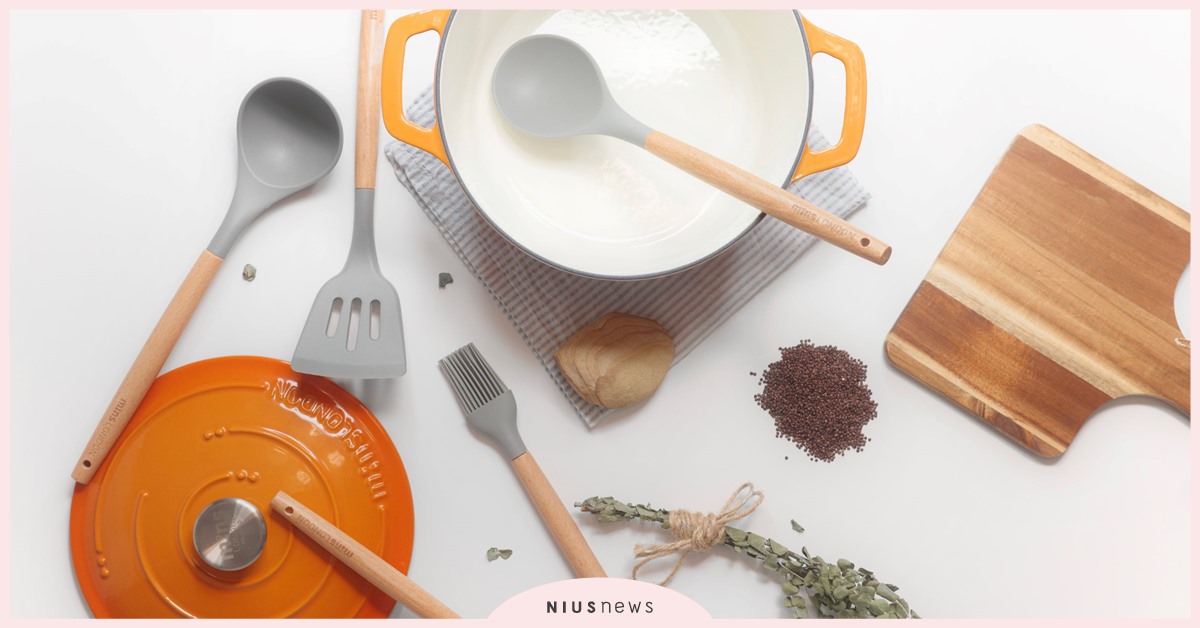 英國生活品牌 Mins London 多樣新品升級居家精緻生活氛圍 全新餐廚系列為中秋佳節團聚時刻加分 英國生活品牌、 Mins London、餐廚、AYO 正負離子吹風機、琺瑯鑄鐵鍋、舒壓氣墊梳