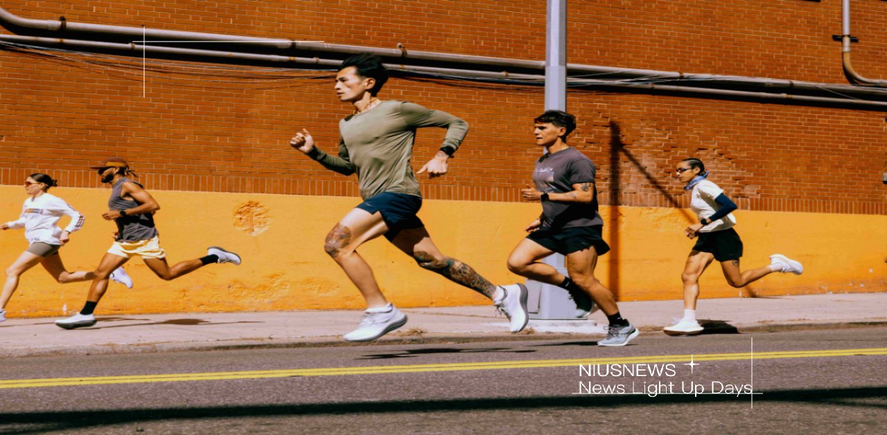 TRIUMPH勝利23跑鞋進化舒適的最高級 帶你跑出舒適緩衝、流暢步伐 TRIUMPH、跑鞋、SAUCONY